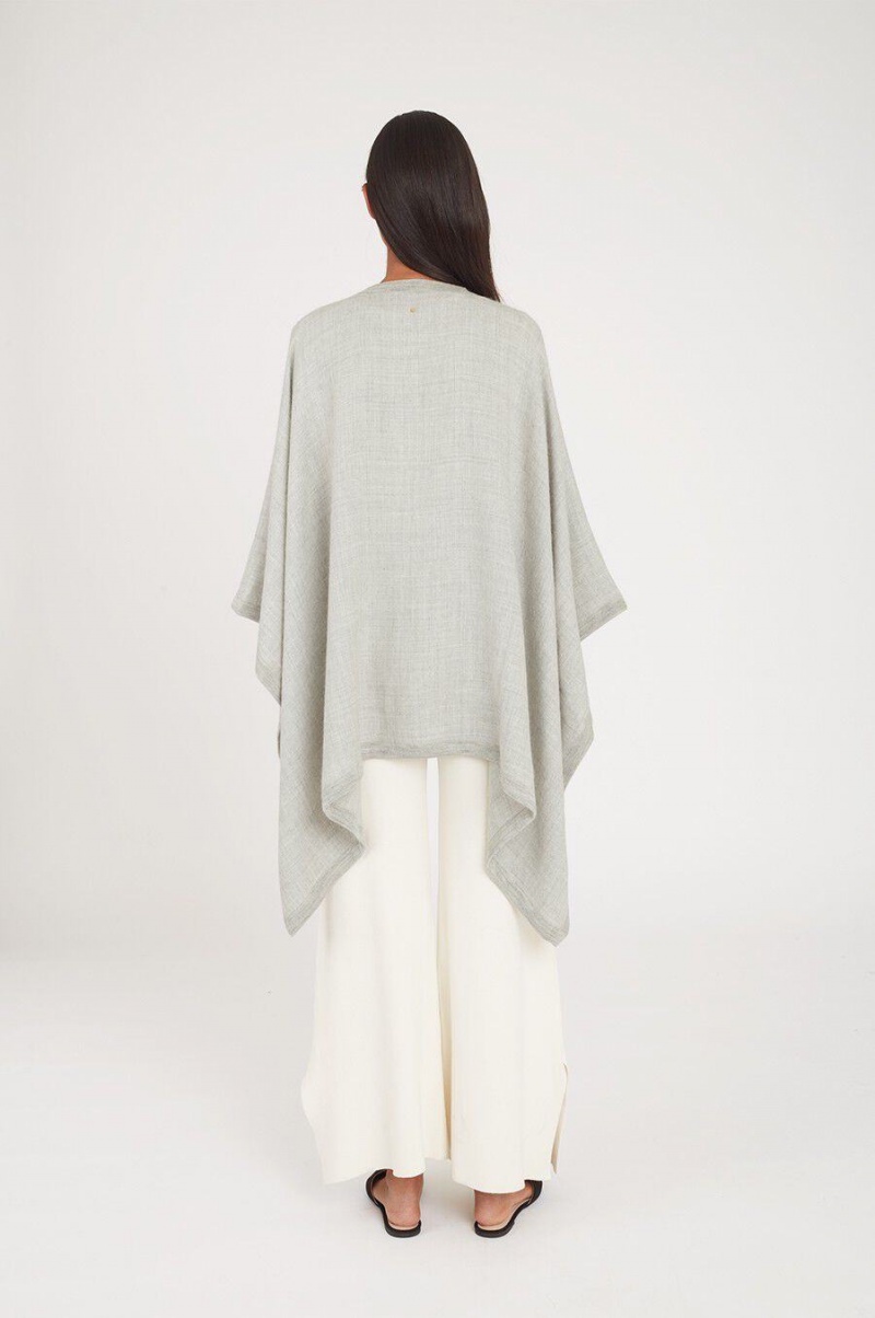 Suéteres Cuyana Baby Alpaca Square Edge Cape Mujer Gris Claro | LWM6415DY